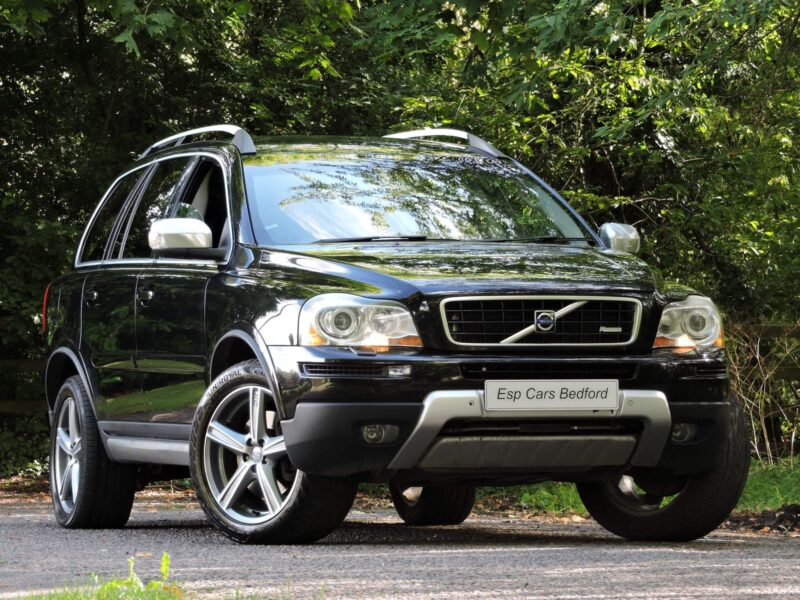 Volvo XC90 2.4 D5 R-Design SE Geartronic AWD 5dr